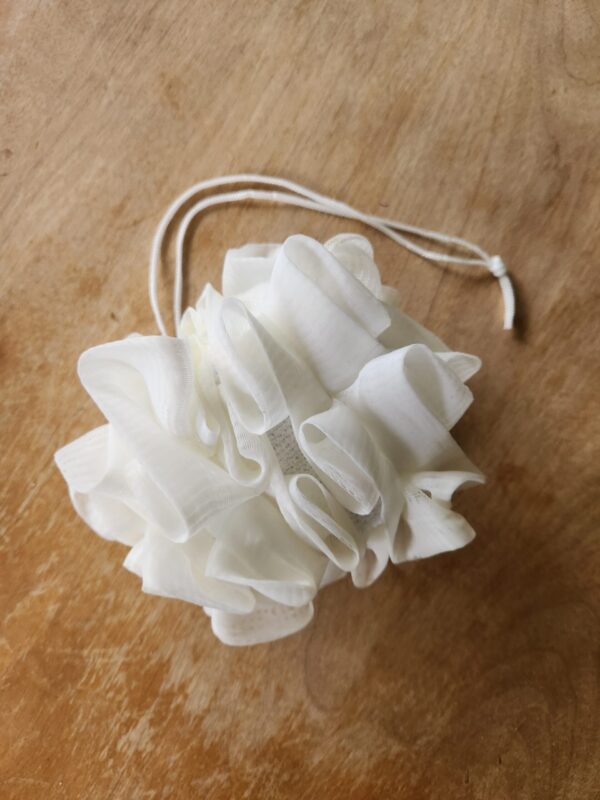 luffa1 white soap saver luffa in closed position